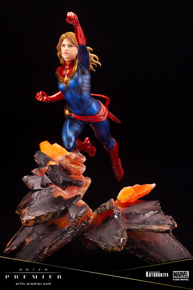 ARTFX Premier Marvel Universe 1/10 Scale Pre-Painted Figure: Captain Marvel image 5
