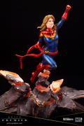 ARTFX Premier Marvel Universe 1/10 Scale Pre-Painted Figure: Captain Marvel thumbnail 7