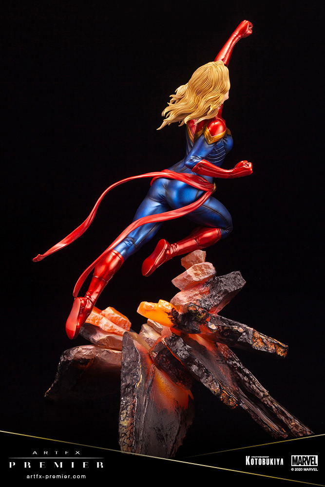 ARTFX Premier Marvel Universe 1/10 Scale Pre-Painted Figure: Captain Marvel image 9