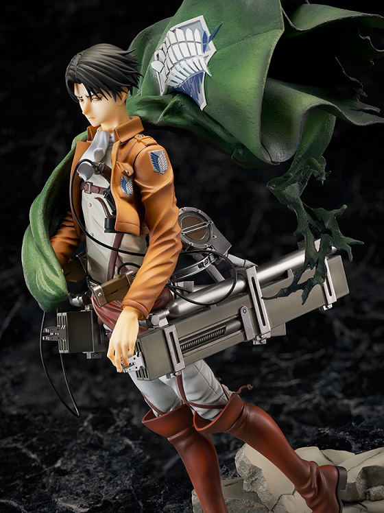 Attack on Titan 1/7 Scale Pre-Painted Figure: Levi image 4
