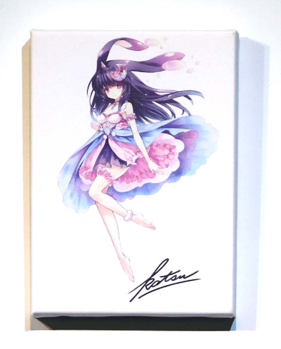 Moero Crystal H Canvas Artwork LULUCIE (Size S) <span class="ext" style="background-color: #003082; color: #FFFFFF;">PLAY EXCLUSIVES</span> image 1