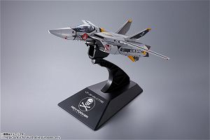 DX Chogokin The Super Dimension Fortress Macross: First Limited Edition VF-1S Valkyrie Roy Focker Special