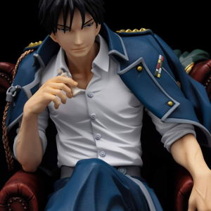 Fullmetal Alchemist Brotherhood 1/8 Scale Pre-Painted Figure: Roy Mustang