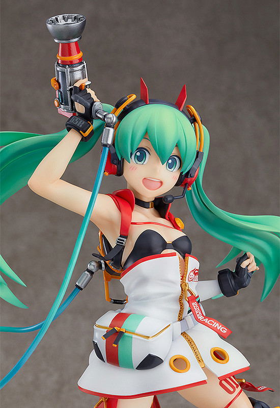 Hatsune Miku GT Project 1/8 Scale Pre-Painted Figure: Racing Miku 2020 Ver. [GSC Online Shop Exclusive Ver.] image 6