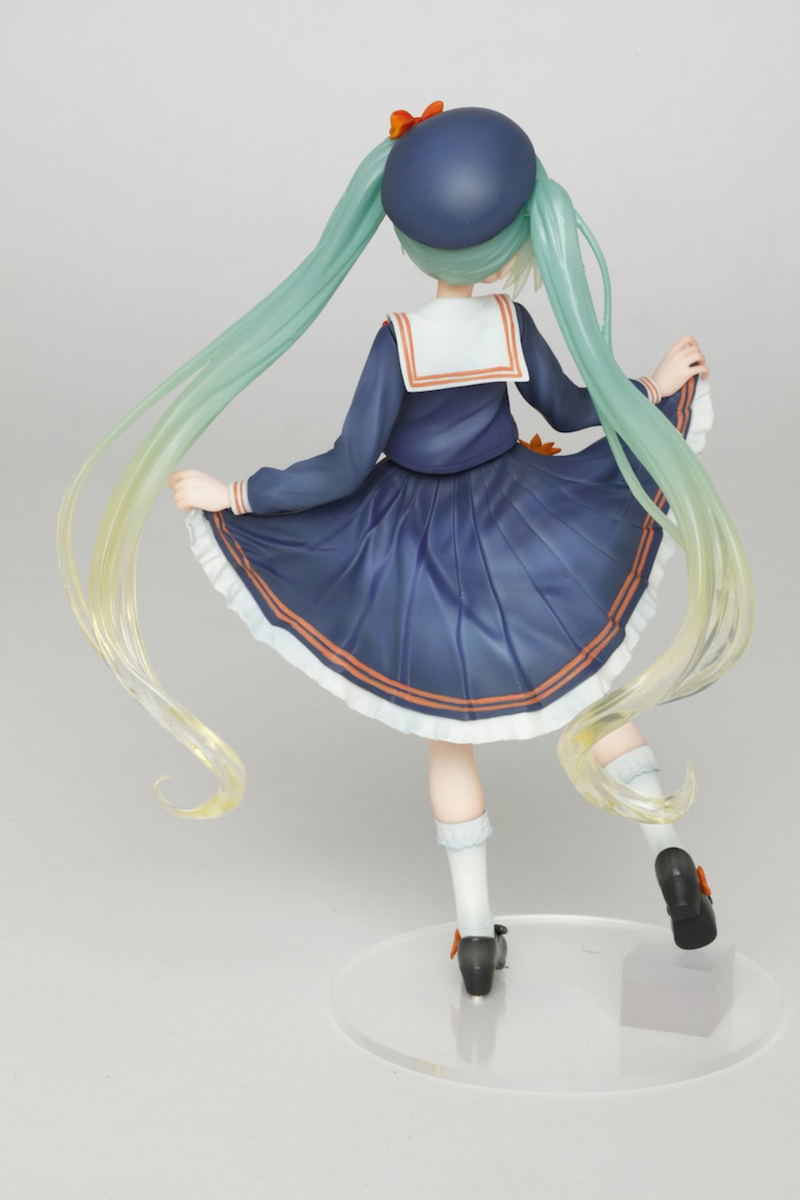 Vocaloid: Hatsune Miku -3rd Autumn Ver.- image 4