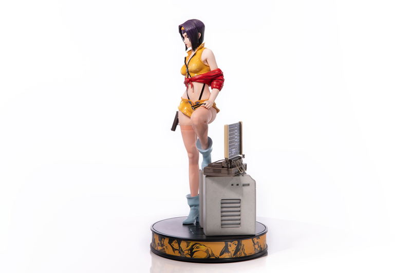 Cowboy Bebop 1/4 Scale Statue: Faye Valentine [Standard Edition] image 3