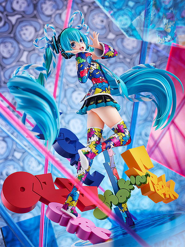Character Vocal Series 01 Hatsune Miku 1/8 Scale Pre-Painted Figure: Hatsune Miku - Miku Expo 5th Anniv. / Lucky☆Orb Uta X Kasoku Ver. image 3