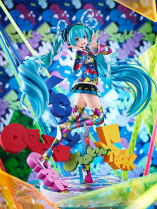 Character Vocal Series 01 Hatsune Miku 1/8 Scale Pre-Painted