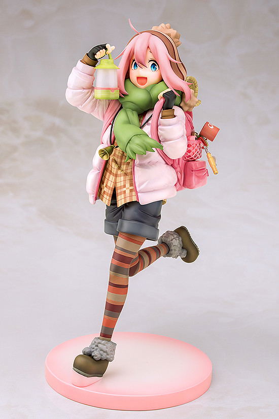 Laid-Back Camp 1/7 Scale Pre-Painted Figure: Nadeshiko Kagamihara (Damaged Packaging) image 6