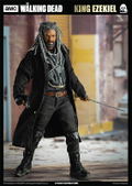 The Walking Dead 1/6 Scale Pre-Painted Action Figure: King Ezekiel thumbnail 7