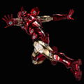 Fighting Armor Iron Man Action Figure: Iron Man thumbnail 10