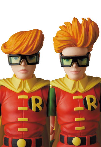 MAFEX Batman The Dark Knight Returns: Batman Blue Ver. & Robin (The Dark Knight Returns) image 9