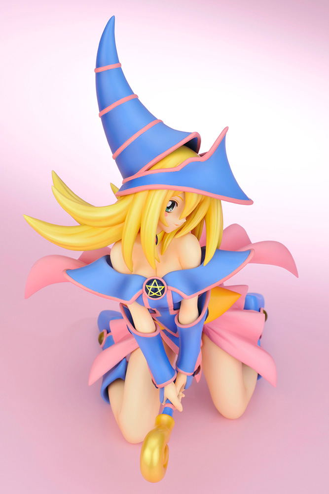 Yu-Gi-Oh! Duel Monsters 1/7 Scale Pre-Painted Figure: Dark Magician Girl (2nd Re-run) image 3
