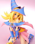 Yu-Gi-Oh! Duel Monsters 1/7 Scale Pre-Painted Figure: Dark Magician Girl (2nd Re-run) thumbnail 6