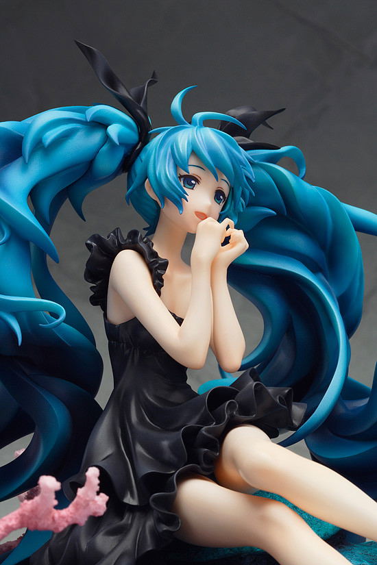 Character Vocal Series 01 Hatsune Miku 1/8 Scale Pre-Painted Figure: Hatsune Miku Deep Sea Girl Ver. (Re-run) image 8