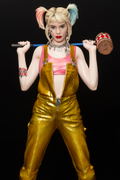 ARTFX Birds of Prey (and the Fantabulous Emancipation of One Harley Quinn) 1/6 Scale Pre-Painted Figure: Harley Quinn thumbnail 13