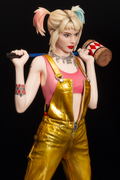 ARTFX Birds of Prey (and the Fantabulous Emancipation of One Harley Quinn) 1/6 Scale Pre-Painted Figure: Harley Quinn thumbnail 15