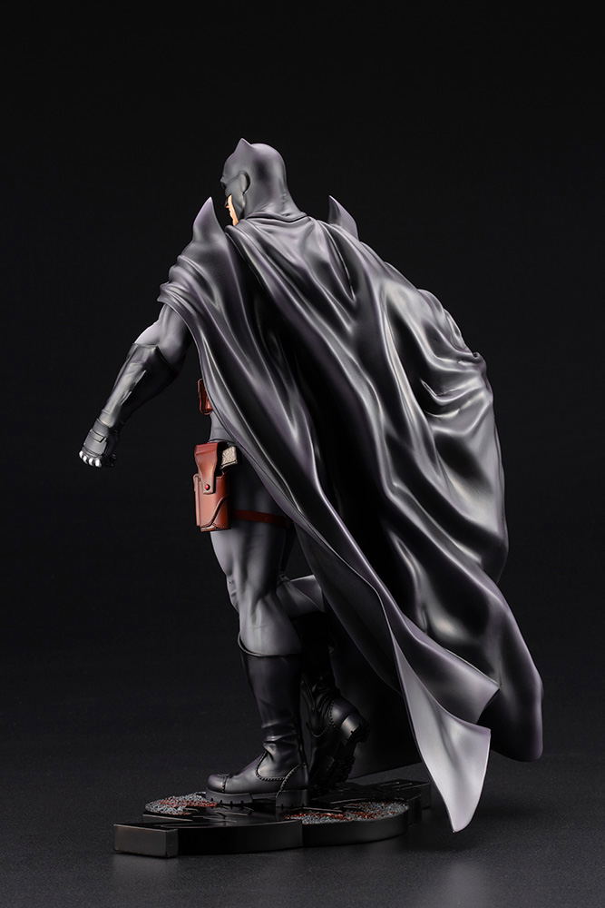 ARTFX DC Universe 1/6 Scale Pre-Painted Figure: Batman (Thomas Wayne) Elseworld image 6