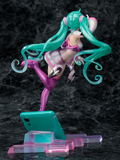 Character Vocal Series 01 Hatsune Miku 1/7 Scale Pre-Painted Figure: Hatsune Miku Kentaro Yabuki x Osoba Ver. thumbnail 6