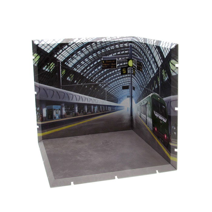 Dioramansion 150: Station Platform image 3