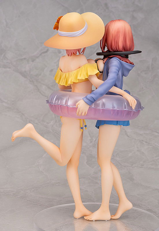 The Quintessential Quintuplets 1/7 Scale Pre-Painted Figure: Ichika Nakano & Miku Nakano image 4