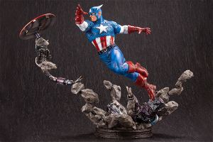 Marvel Universe Avengers 1/6 Scale Fine Art Statue: Captain America
