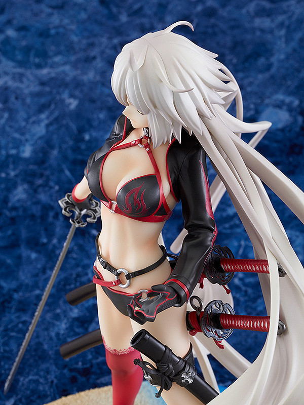Fate/Grand Order 1/7 Scale Pre-Painted Figure: Berserker/Jeanne d'Arc (Alter) [GSC Online Shop Exclusive Ver.] image 11