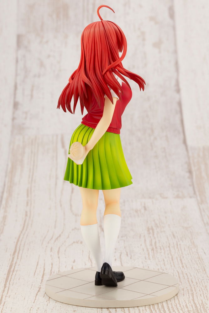 The Quintessential Quintuplets 1/8 Scale Pre-Painted Figure: Itsuki Nakano image 4