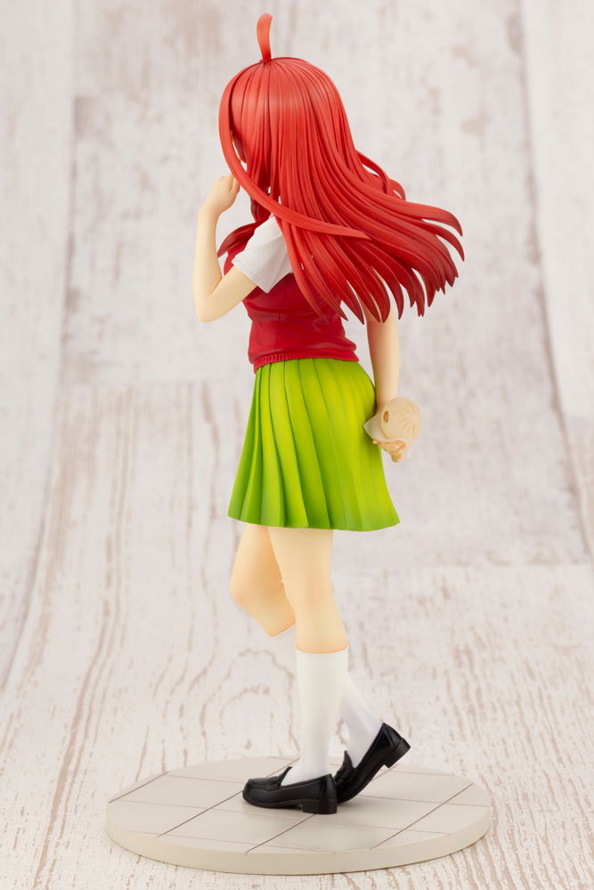 The Quintessential Quintuplets 1/8 Scale Pre-Painted Figure: Itsuki Nakano image 6