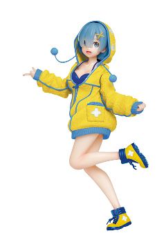 Re:Zero Starting Life in Another World Pre-Painted Precious Figure: Rem Fluffy Parka Ver. Renewal Taito