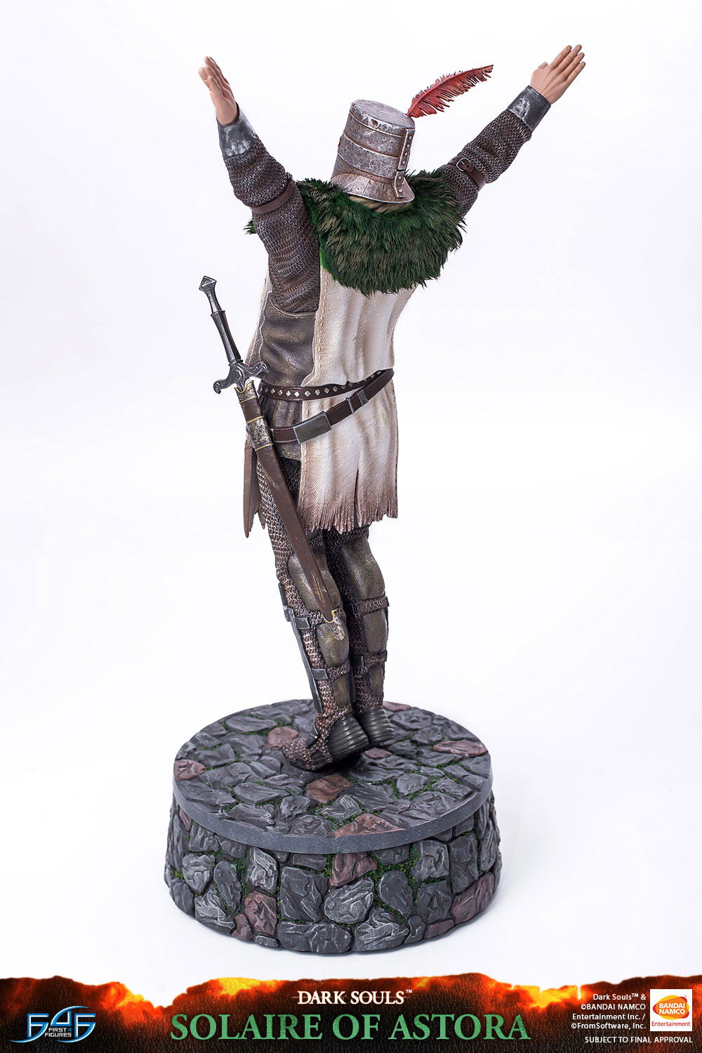 dark souls solaire of astora statue